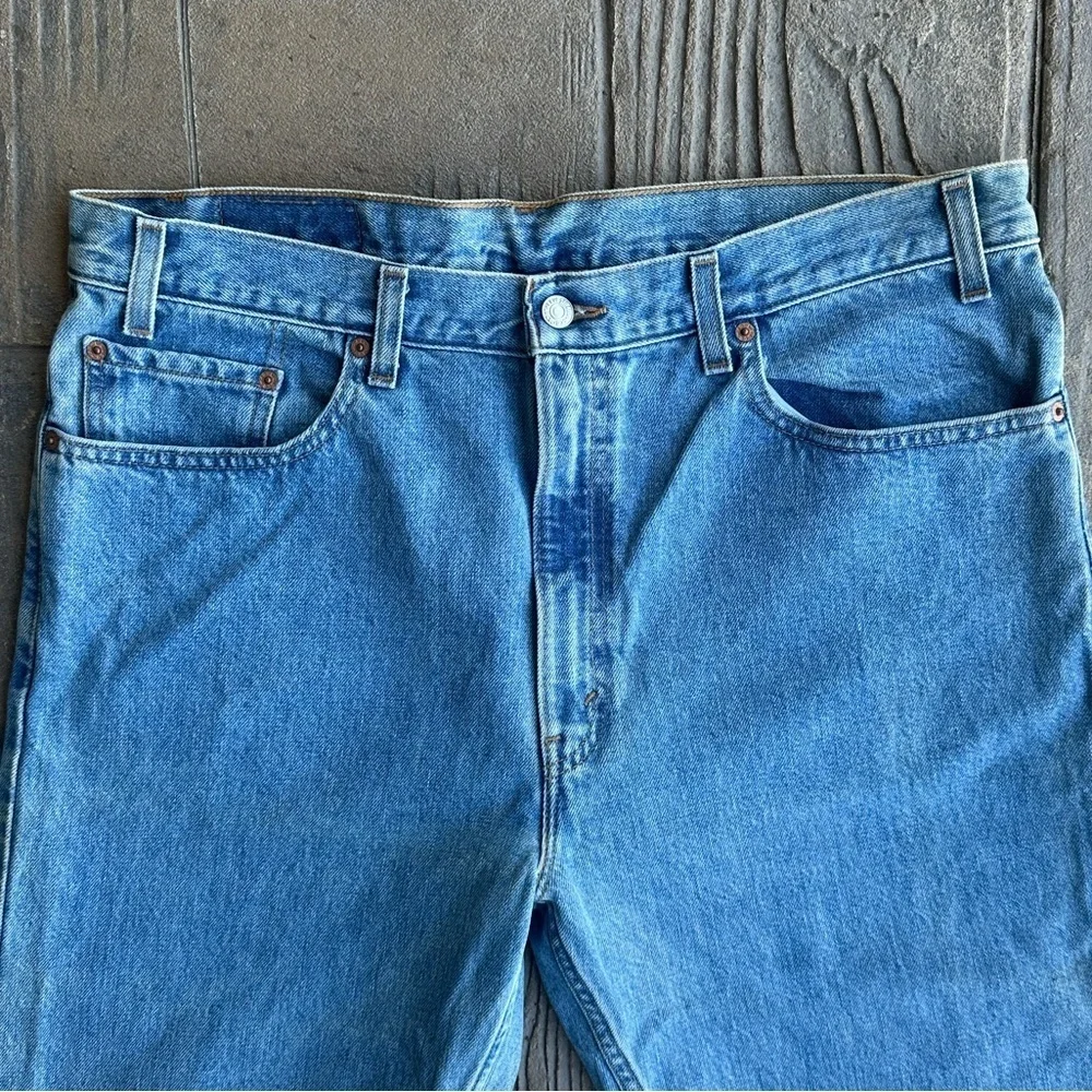 Vintage 90s Levi’s 505 Zip Fly Straight Leg Regular Fit Jeans Men 38 NWT Y2K